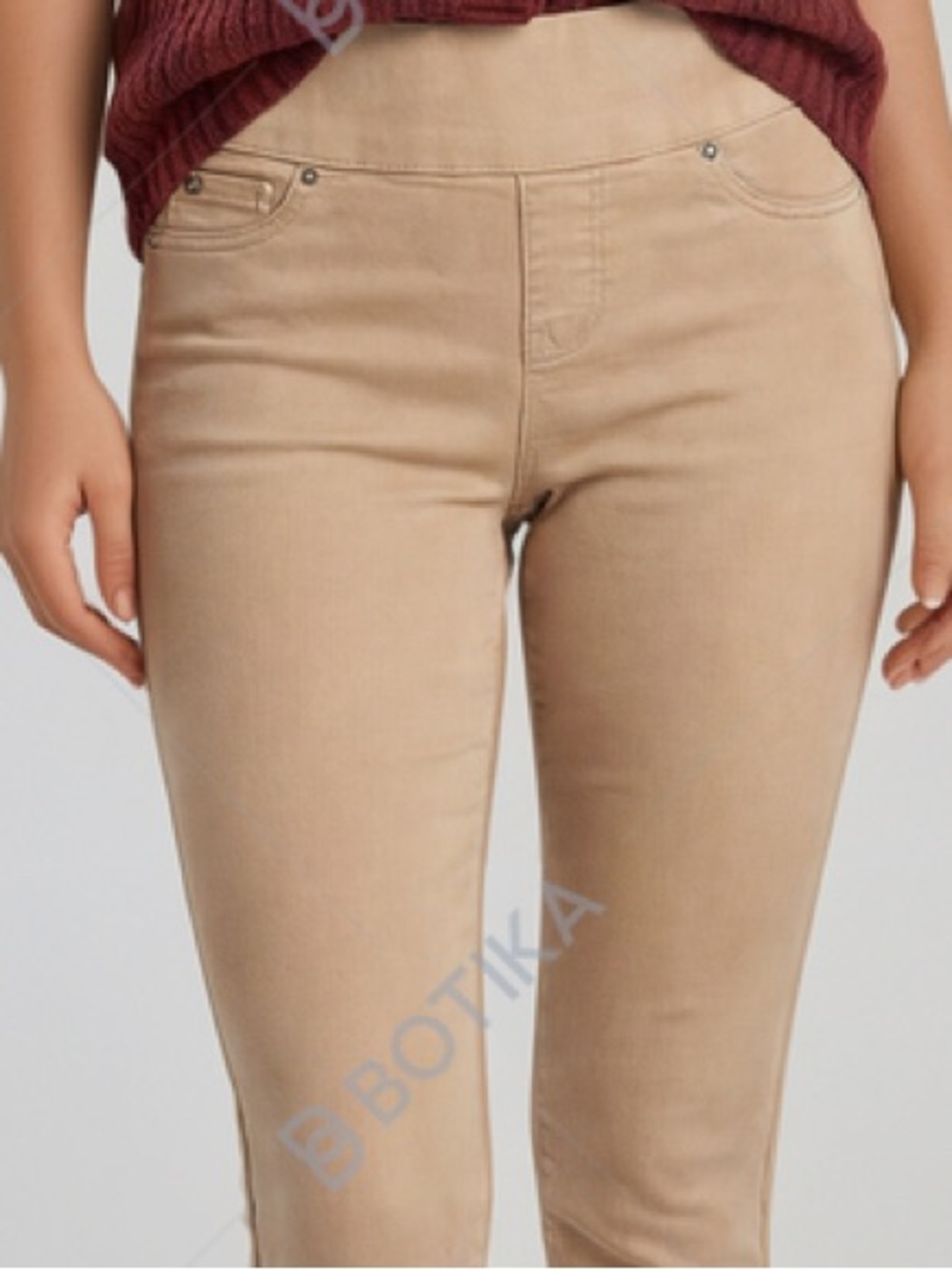 Jordache Light Cream Jeans with wide waist